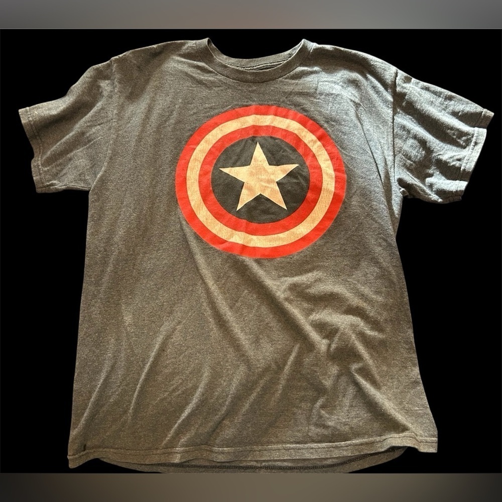 Captain America Marvel tshirt blue size large
